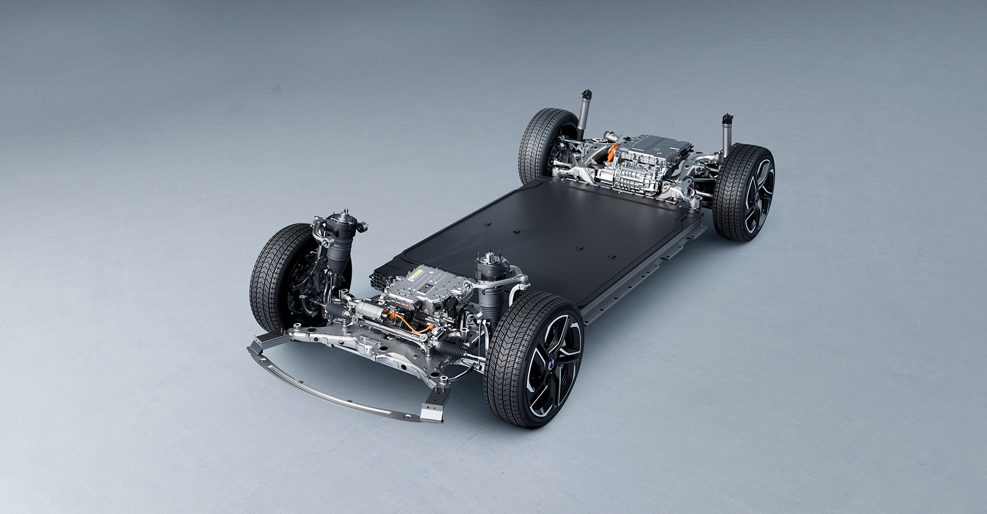 智能底盘 再次领先 